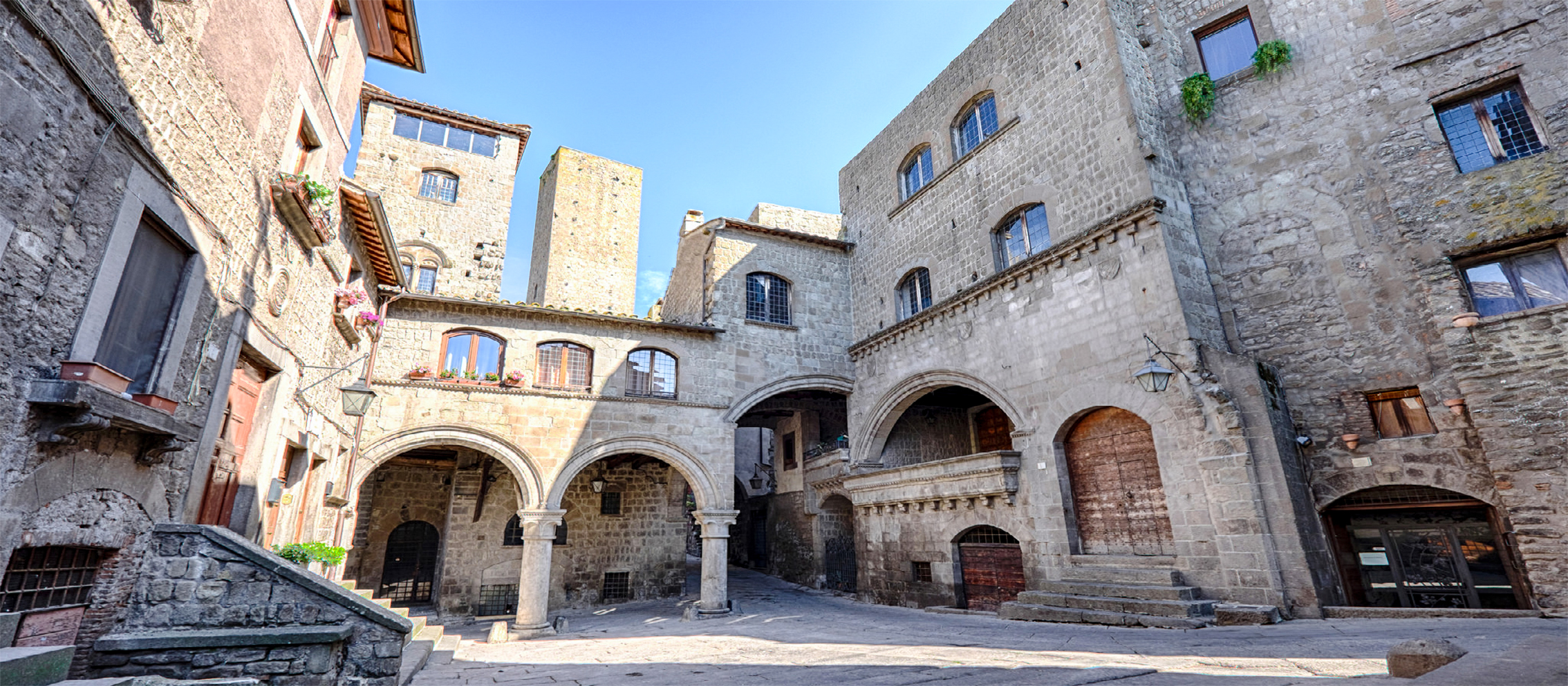 Viterbo - Piazza San Pellegrino