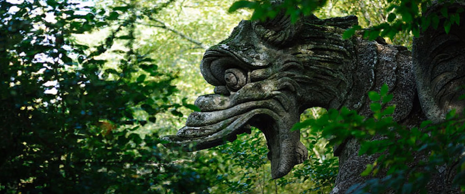 Bomarzo - Parco dei Mostri - il Drago