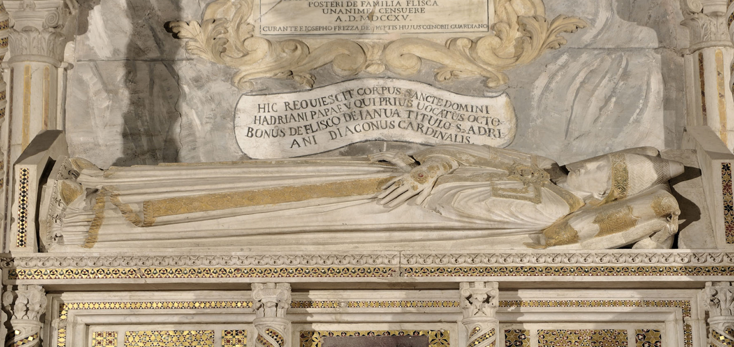 Viterbo - Chiesa di San Francesco - Tomba di Adriano V