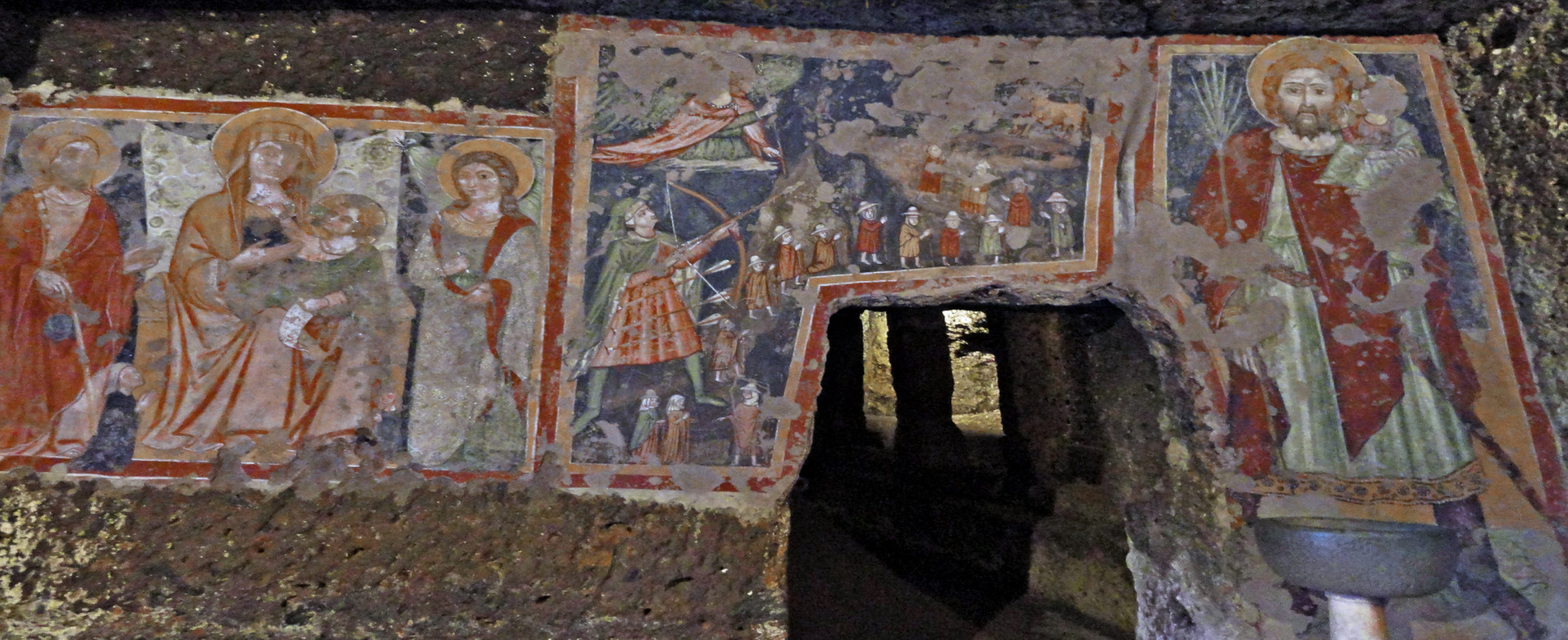 Sutri VT affreschi trecenteschi nel vestibolo del Mitreo oggi Chiesa Santa Maria del Parto