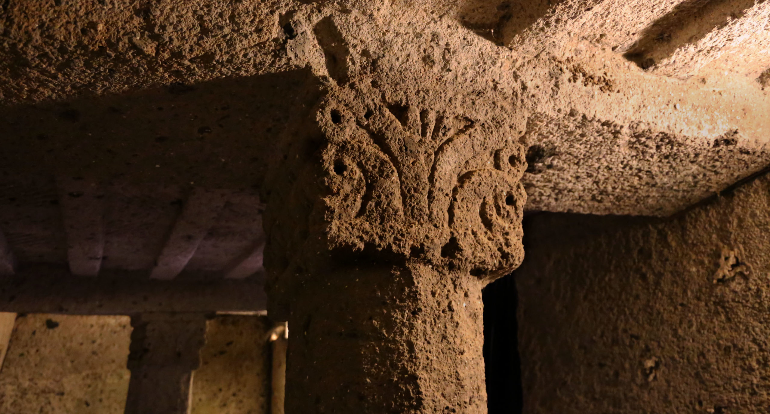 Cerveteri - Tomba dei Capitelli alla Necropoli della Banditaccia